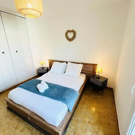 Cosy Appartement, Proche Saint-Cyr-sur-Mer