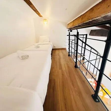 Cosy Appartement, Proche Apartamento