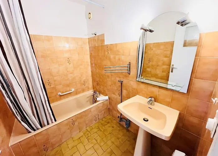 Cosy Appartement, Proche * Saint-Cyr-sur-Mer