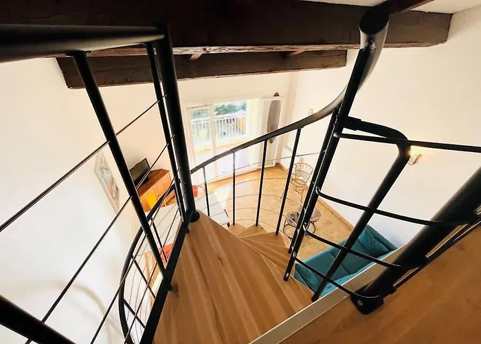 Cosy Appartement, Proche Apartman *